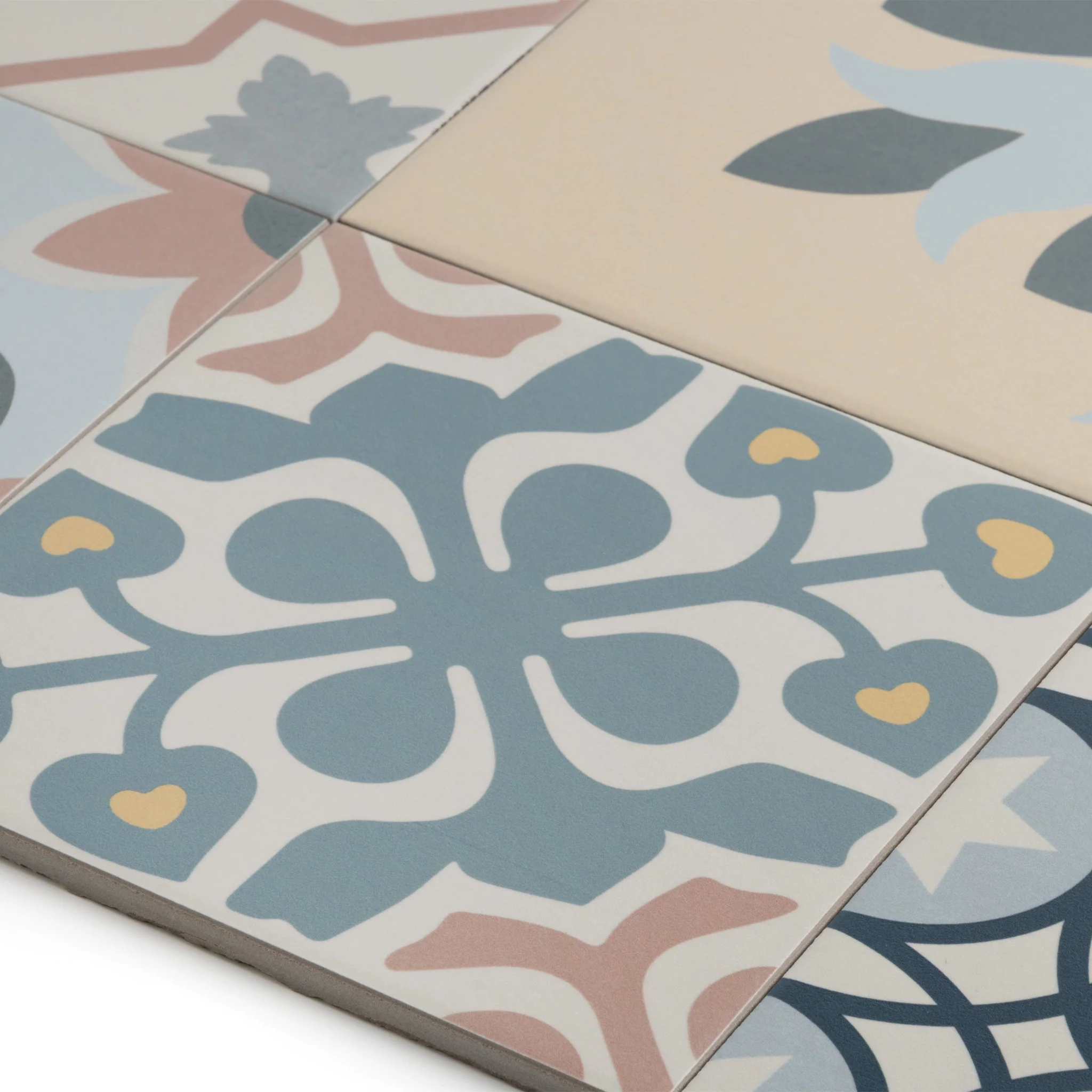 Saigon Mix Patterned Tile - Image 7