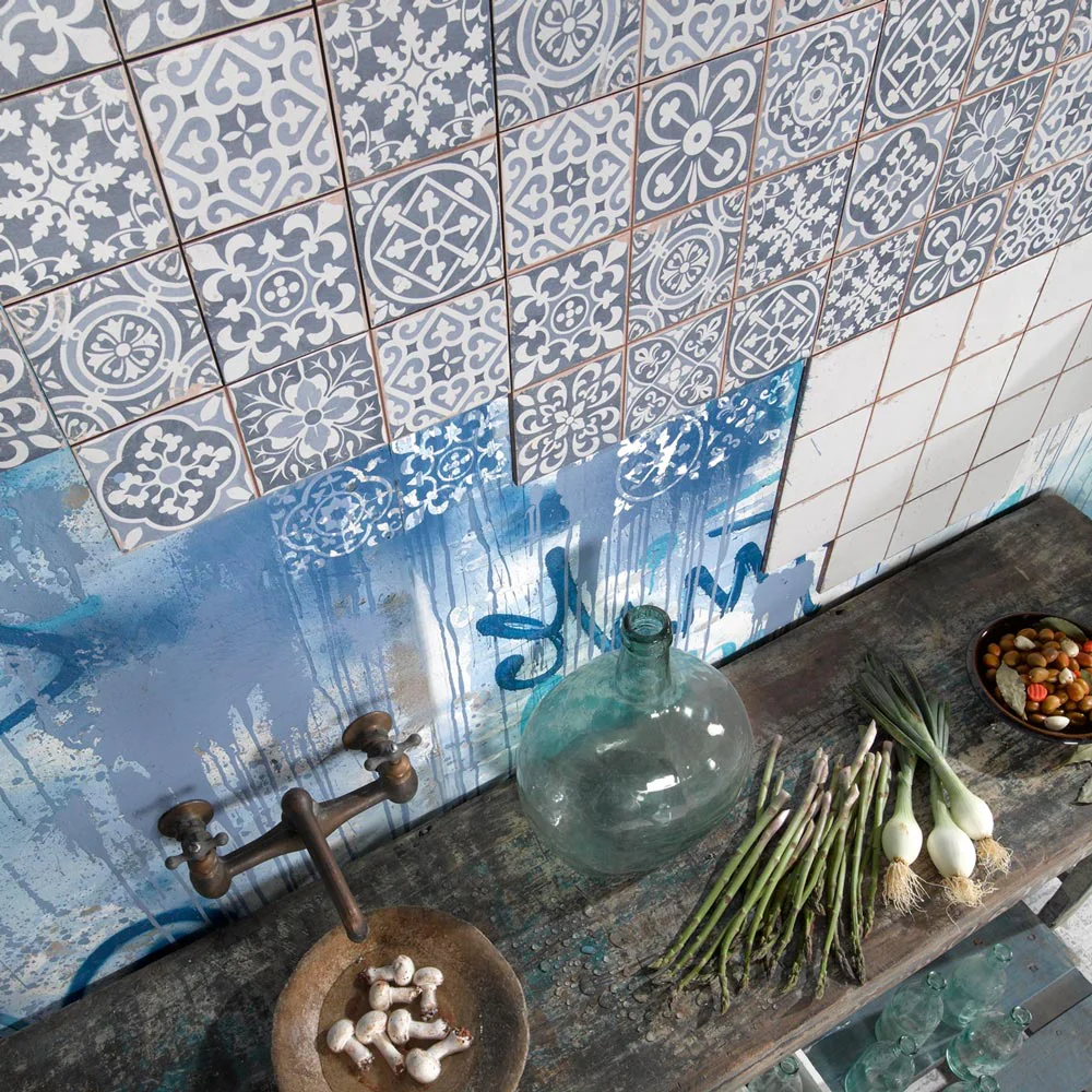 Tapestry Blue Patterned Tile - Image 4