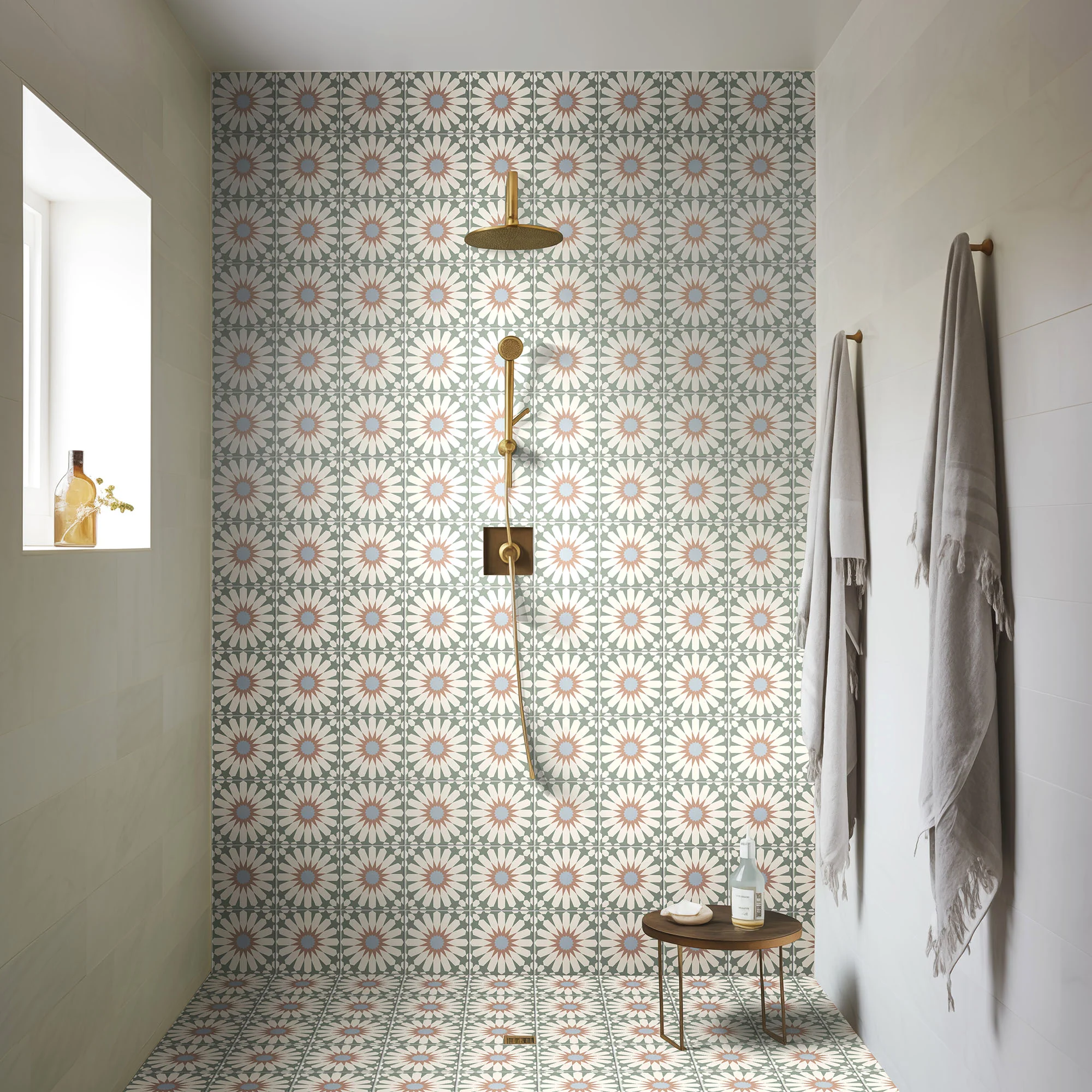 Tropez Mint Patterned Tile - Image 2